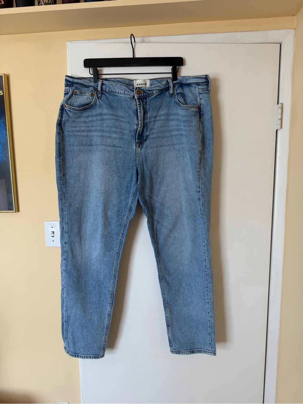 BODEN jeans - size 34 - EUC